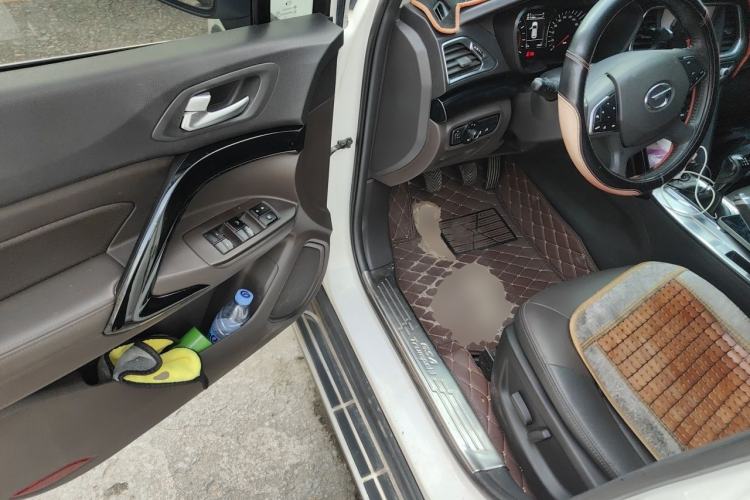Used GAC Trumpchi GS4 2015 200T Manual Luxury Edition Driver Seat