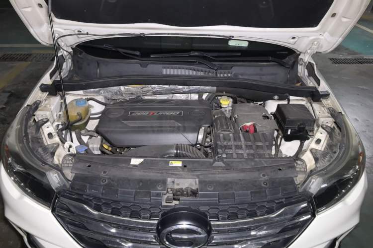 Used GAC Trumpchi GS4 2015 200T G-DCT Luxury Edition Engine Bay