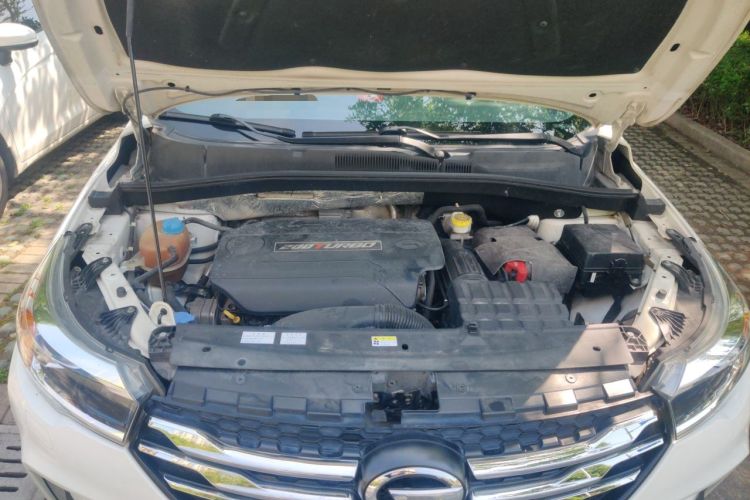 Used GAC Trumpchi GS4 2015 200T G-DCT Prestige Edition Engine Bay