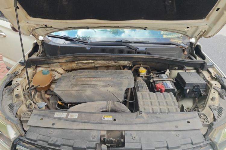 Used GAC Trumpchi GS4 2015 200T G-DCT Elite Edition Engine Bay