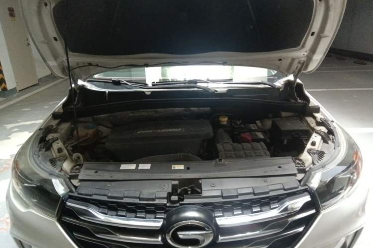 Used GAC Trumpchi GS4 2015 200T G-DCT Elite Edition Engine Bay