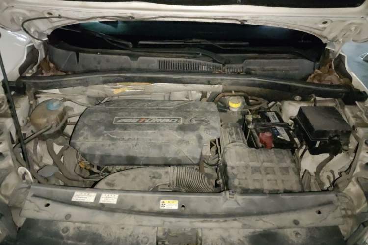 Used GAC Trumpchi GS4 2015 200T Manual Elite Edition Engine Bay