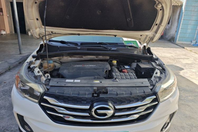 Used GAC Trumpchi GS4 2015 200T Manual Elite Edition Engine Bay