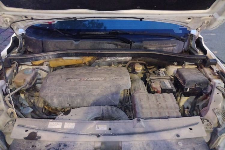 Used GAC Trumpchi GS4 2015 200T Manual Elite Edition Engine Bay