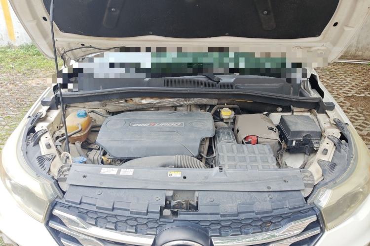 Used GAC Trumpchi GS4 2015 200T G-DCT Luxury Edition Engine Bay