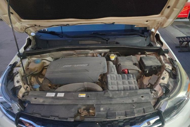 Used GAC Trumpchi GS4 2015 200T G-DCT Luxury Edition Engine Bay