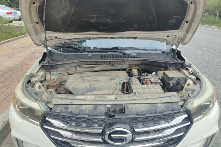 Used GAC Trumpchi GS4 2015 200T Manual Luxury Edition Engine Bay