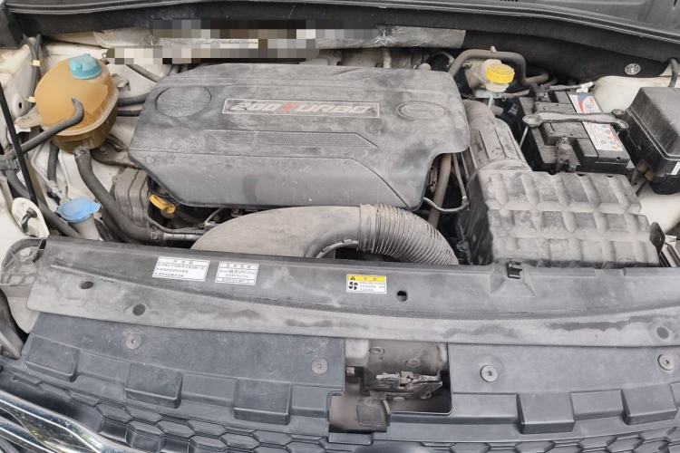 Used GAC Trumpchi GS4 2015 200T Manual Elite Edition Engine Bay