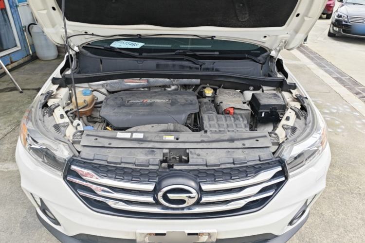 Used GAC Trumpchi GS4 2015 200T G-DCT Prestige Edition Engine Bay