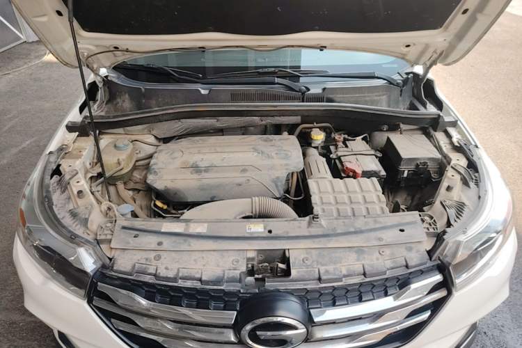 Used GAC Trumpchi GS4 2015 200T Manual Luxury Edition Engine Bay
