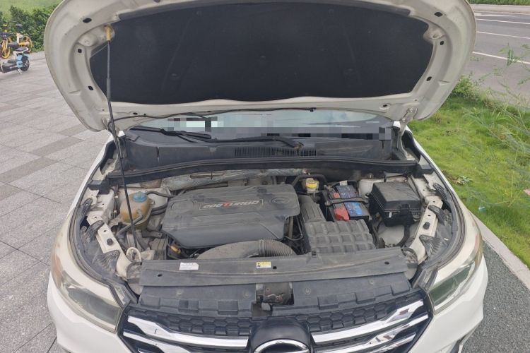 Used GAC Trumpchi GS4 2015 200T Manual Luxury Edition Engine Bay