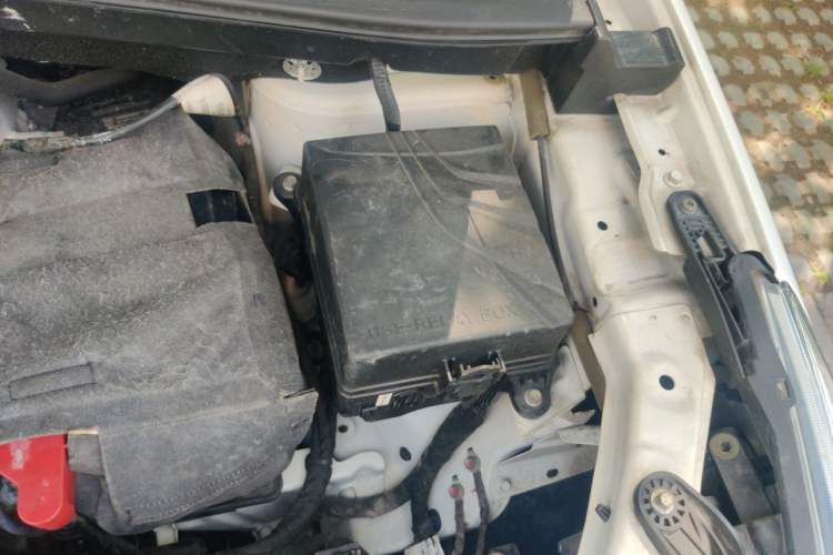 Used GAC Trumpchi GS4 2015 200T G-DCT Prestige Edition Engine Bay Left
