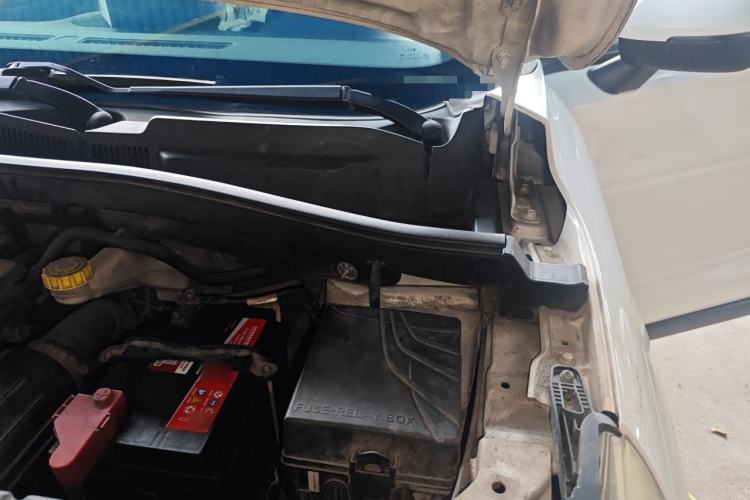 Used GAC Trumpchi GS4 2015 200T Manual Luxury Edition Engine Bay Left