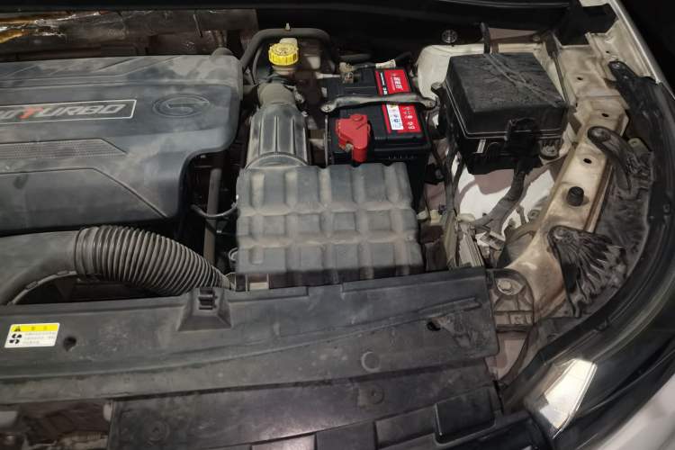Used GAC Trumpchi GS4 2015 200T G-DCT Elite Edition Engine Bay Left