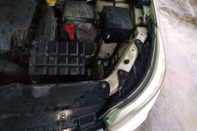 Used GAC Trumpchi GS4 2015 200T G-DCT Luxury Edition Engine Bay Left