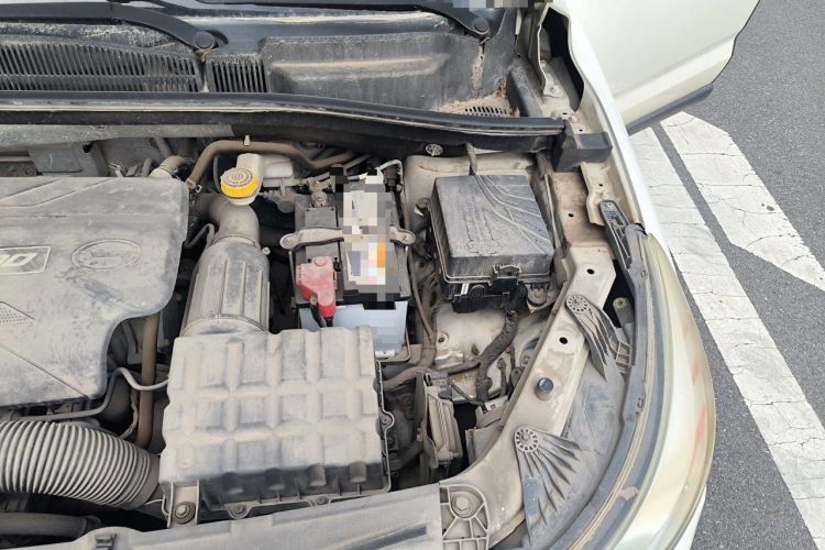 Used GAC Trumpchi GS4 2015 200T Manual Elite Edition Engine Bay Left