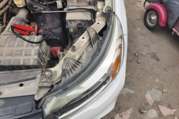 Used GAC Trumpchi GS4 2015 200T G-DCT Elite Edition Engine Bay Left