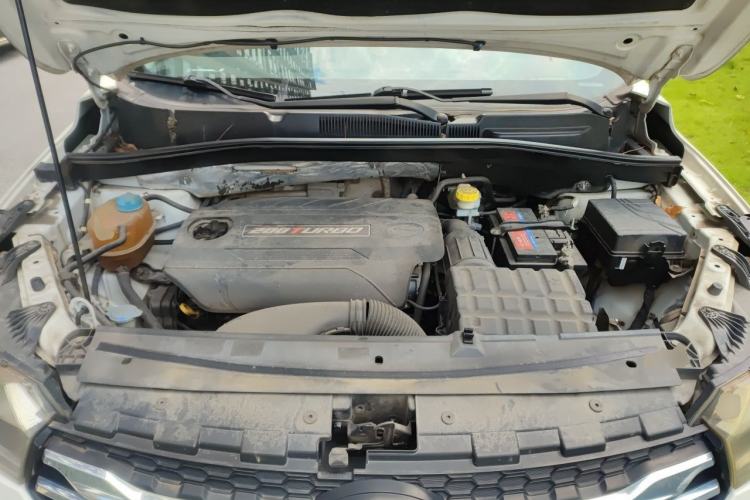 Used GAC Trumpchi GS4 2015 200T Manual Luxury Edition Engine Bay