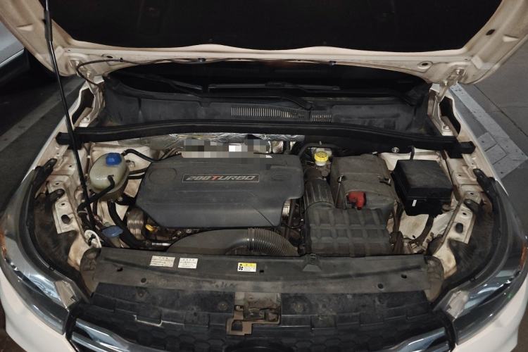 Used GAC Trumpchi GS4 2015 200T G-DCT Luxury Edition Engine Bay