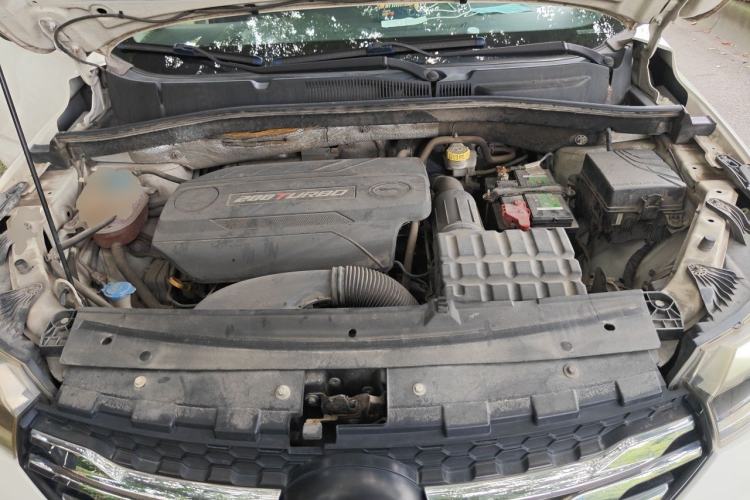 Used GAC Trumpchi GS4 2015 200T Manual Elite Edition Engine Bay
