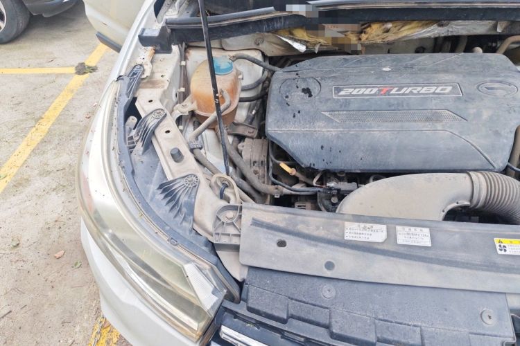 Used GAC Trumpchi GS4 2015 200T G-DCT Comfort Edition Engine Bay Right