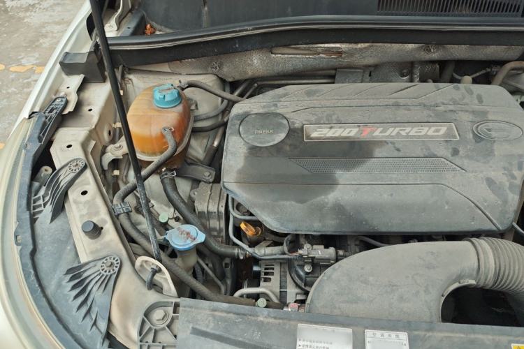 Used GAC Trumpchi GS4 2015 200T Manual Elite Edition Engine Bay Right