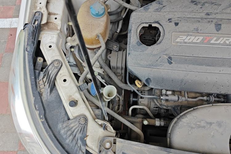 Used GAC Trumpchi GS4 2015 200T G-DCT Elite Edition Engine Bay Right