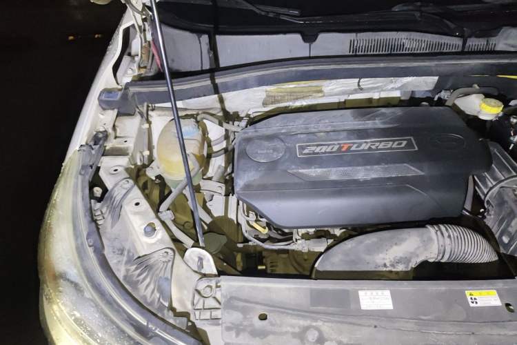 Used GAC Trumpchi GS4 2015 200T G-DCT Elite Edition Engine Bay Right