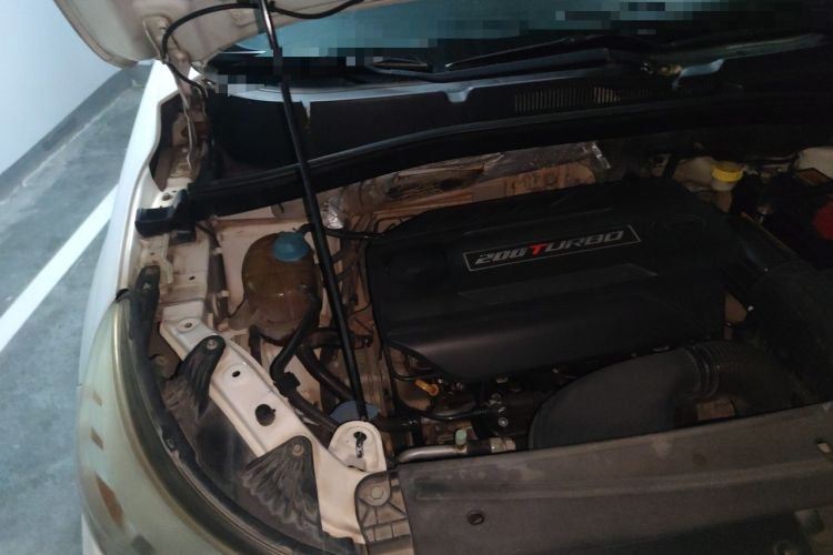Used GAC Trumpchi GS4 2015 200T G-DCT Comfort Edition Engine Bay Right