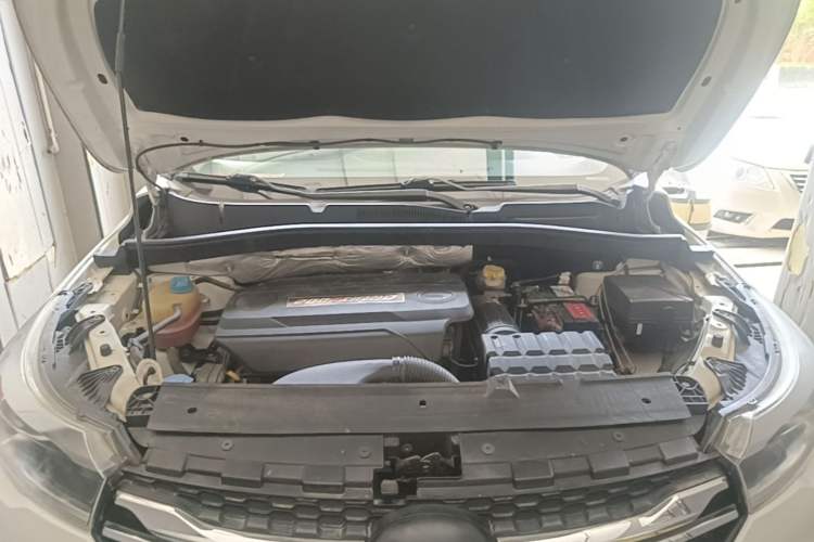 Used GAC Trumpchi GS4 2015 200T G-DCT Comfort Edition Engine Bay