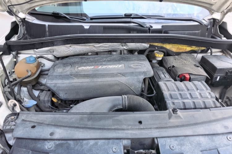 Used GAC Trumpchi GS4 2015 200T G-DCT Luxury Edition Engine Bay