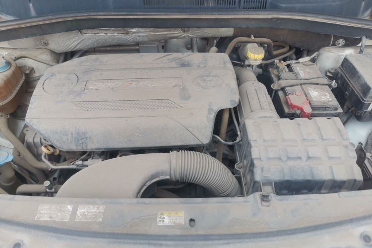 Used GAC Trumpchi GS4 2015 200T Manual Elite Edition Engine Bay