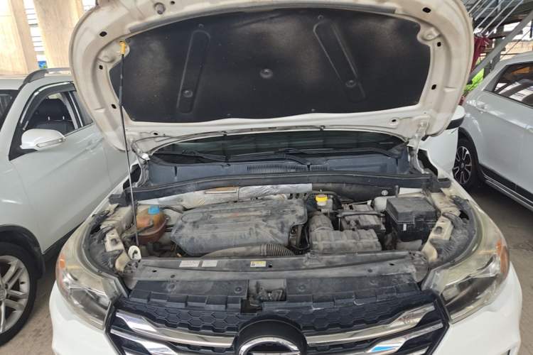 Used GAC Trumpchi GS4 2015 200T G-DCT Elite Edition Engine Bay