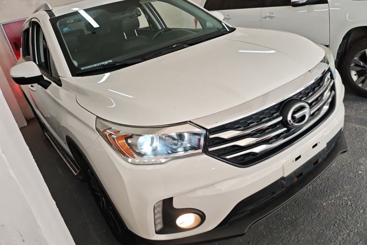 Used GAC Trumpchi GS4 2015 200T Manual Luxury Edition Exterior 1