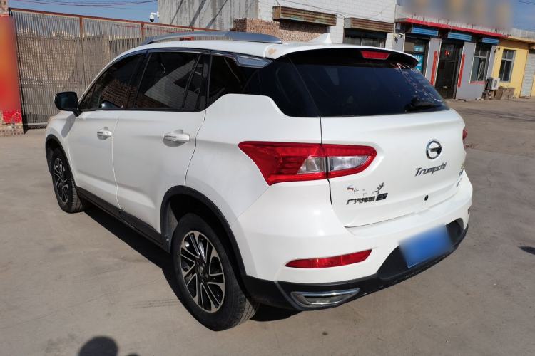 Used GAC Trumpchi GS4 2015 200T Manual Luxury Edition Exterior 2