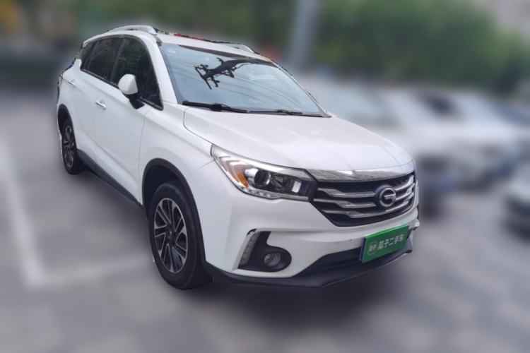 Used GAC Trumpchi GS4 2015 200T Manual Luxury Edition Exterior 2