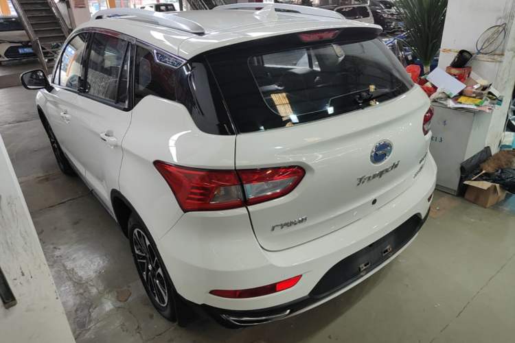 Used GAC Trumpchi GS4 2015 200T G-DCT Elite Edition Exterior 2