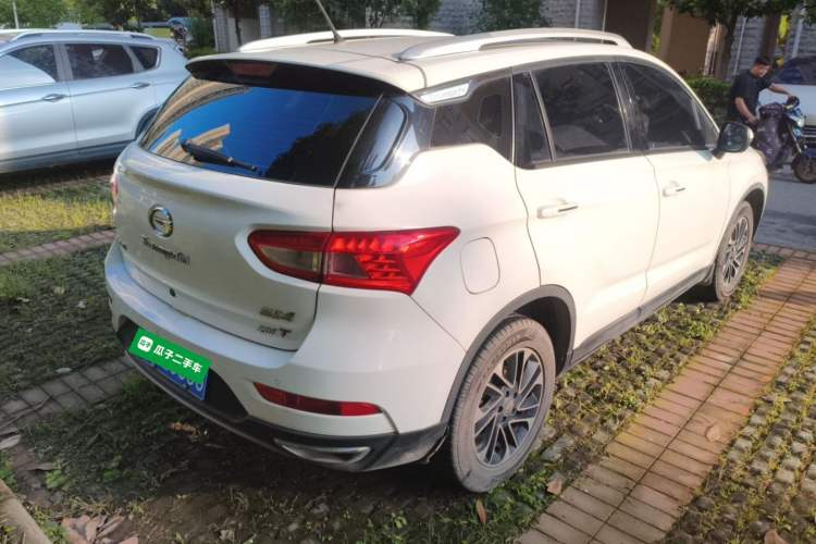Used GAC Trumpchi GS4 2015 200T Manual Elite Edition Exterior 5