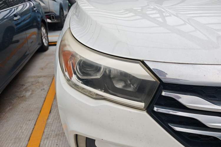 Used GAC Trumpchi GS4 2015 200T G-DCT Luxury Edition Exterior 6