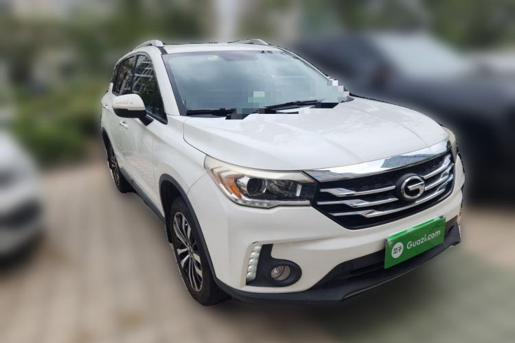 Used GAC Trumpchi GS4 2015 200T G-DCT Luxury Edition Front Right 45 Deg