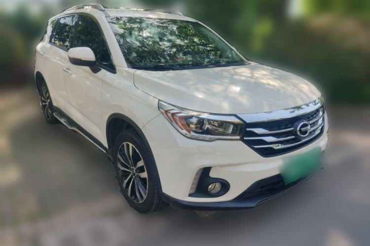 Used GAC Trumpchi GS4 2015 200T G-DCT Prestige Edition Front Right 45 Deg