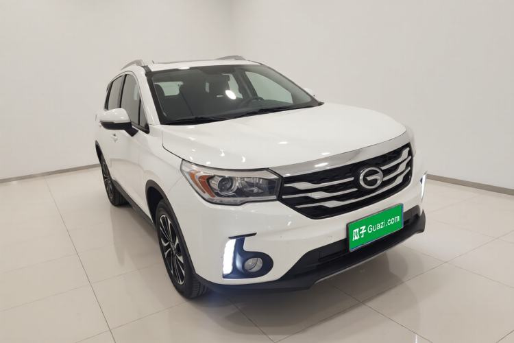 Used GAC Trumpchi GS4 2015 200T G-DCT Elite Edition Front Right 45 Deg