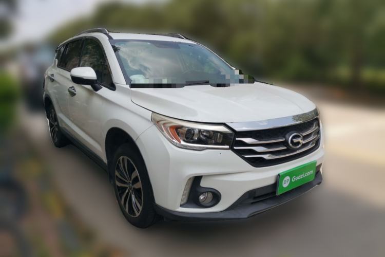 Used GAC Trumpchi GS4 2015 200T G-DCT Luxury Edition Front Right 45 Deg