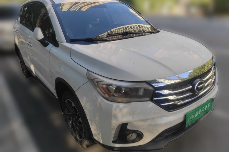 Used GAC Trumpchi GS4 2015 200T Manual Luxury Edition Front Right 45 Deg