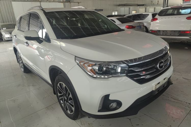 Used GAC Trumpchi GS4 2015 200T G-DCT Elite Edition Front Right 45 Deg