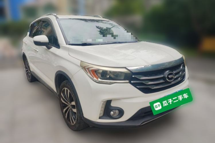 Used GAC Trumpchi GS4 2015 200T G-DCT Luxury Edition Front Right 45 Deg