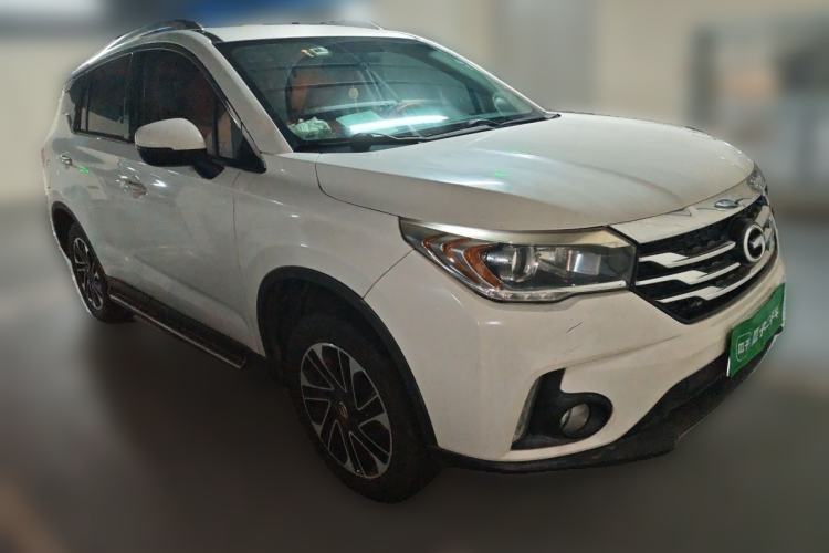 Used GAC Trumpchi GS4 2015 200T Manual Elite Edition Front Right 45 Deg