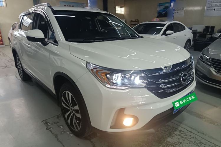Used GAC Trumpchi GS4 2015 200T G-DCT Luxury Edition Front Right 45 Deg