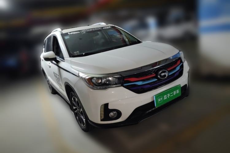 Used GAC Trumpchi GS4 2015 200T Manual Elite Edition Front Right 45 Deg