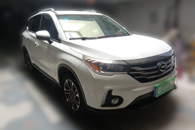 Used GAC Trumpchi GS4 2015 200T G-DCT Elite Edition Front Right 45 Deg